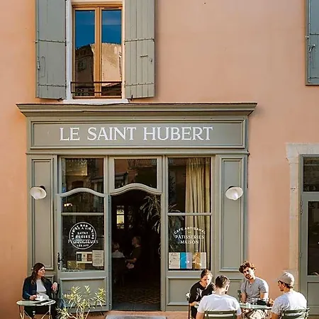 Le Saint Hubert * Simiane-la-Rotonde